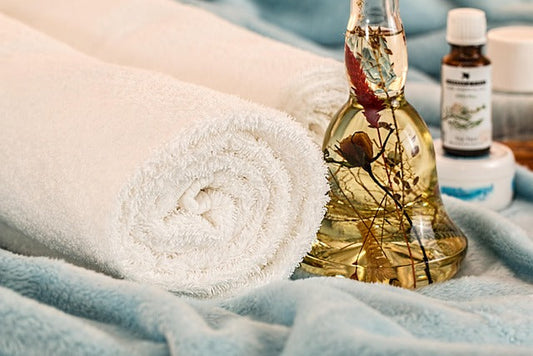Relax, Refresh, Revive: Everyday Uses of Aromatherapy Oil